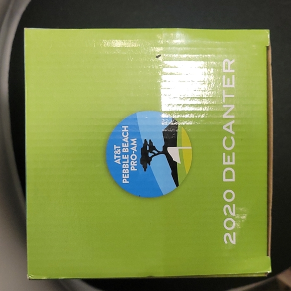 2020 AT&T PEBBLE BEACH PRO-AM Decanter - Picture 3 of 5